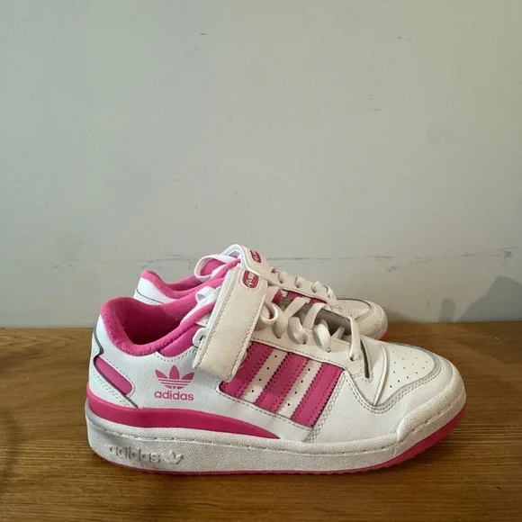 Adidas Original Forum Lows - Picture 3 of 5